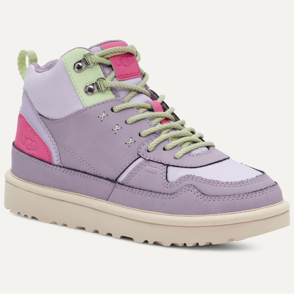 GUC Ugg Highland Hi sneaker boots